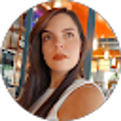 Profile photo of Lorena Avendano