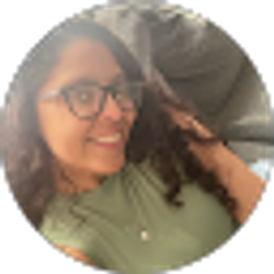 Profile photo of April sabatasso