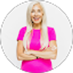 Profile photo of Holly Connaker