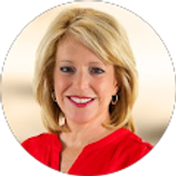 Profile photo of Kristin Emery