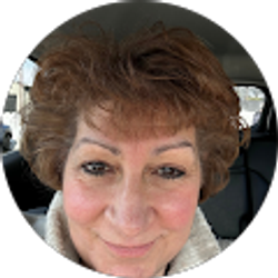 Profile photo of Teri Egidio