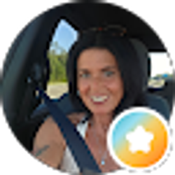 Profile photo of Jenelle Zona