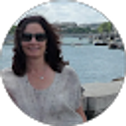 Profile photo of Debra Bergson