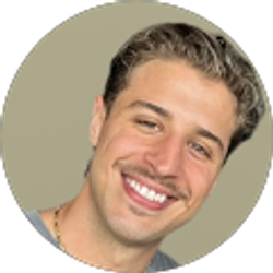 Profile photo of Antonio Passarelli