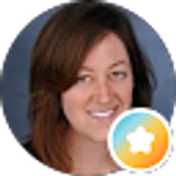 Profile photo of Lauren Van Sant