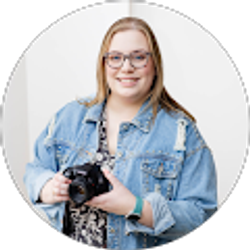 Profile photo of Angela Crawford