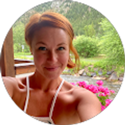 Profile photo of Katie Hoppenjans