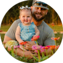 Profile photo of Dustin Gilley