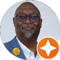 Profile photo of Darrell Staples