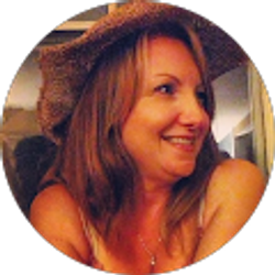 Profile photo of Sheri Santo