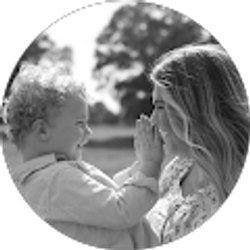 Profile photo of Hannah Peake