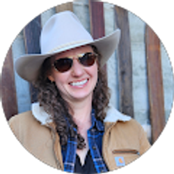 Profile photo of Erin Moeur