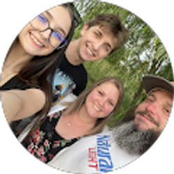 Profile photo of Christina Scoggins