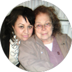 Profile photo of Aurora Munoz