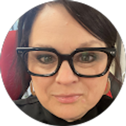 Profile photo of Lee Carver