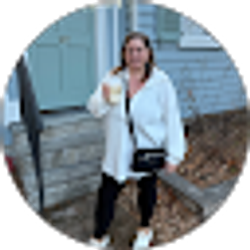 Profile photo of Angie Donato