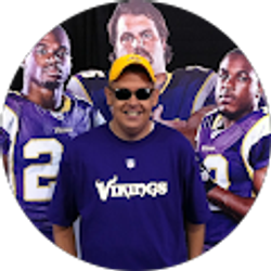 Profile photo of Dustin Paulson