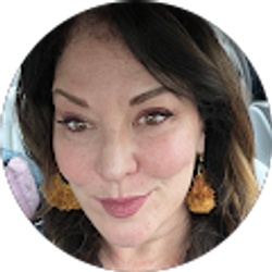 Profile photo of Amy Heibel