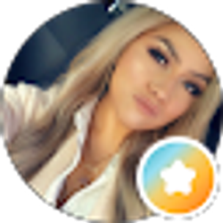 Profile photo of Claudia