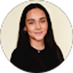 Profile photo of Natalie Lebron
