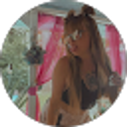 Profile photo of Courtney Binggeli