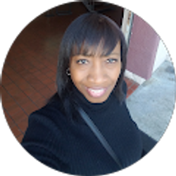 Profile photo of Anna Lyons