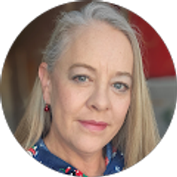 Profile photo of Jennifer Neptune