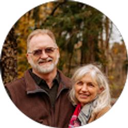 Profile photo of Mark & Sarah Hohbach