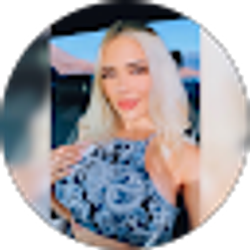 Profile photo of Heather Cruz