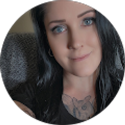 Profile photo of Sarah Gelis