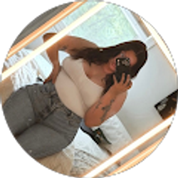 Profile photo of Ashley Taylor