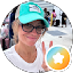 Profile photo of Stephanie Henry