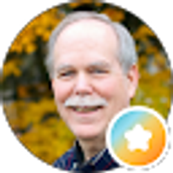 Profile photo of Dean Hale