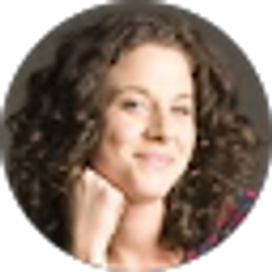 Profile photo of Sarah Sansone