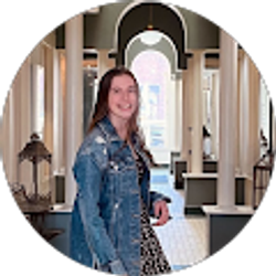 Profile photo of Allie Garza