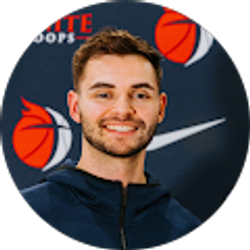 Profile photo of Kyle Beyak
