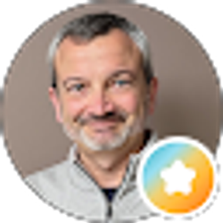 Profile photo of Pete Rubinas