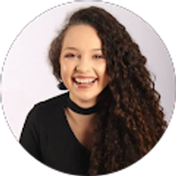 Profile photo of Camila Torres