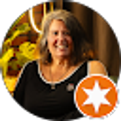 Profile photo of Angela Hostetler