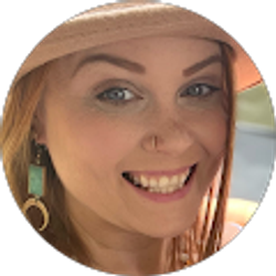 Profile photo of Ashley Duplessis