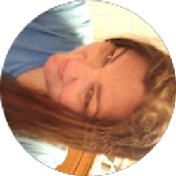 Profile photo of Dawn Quarrels