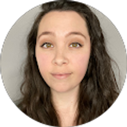 Profile photo of Ashley Leasure