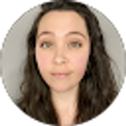Profile photo of Ashley Leasure