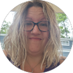 Profile photo of Janelle Flintrop