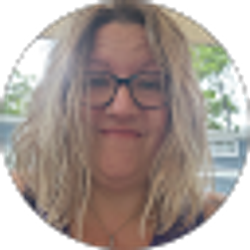 Profile photo of Janelle Flintrop