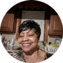 Profile photo of Lena Heeter