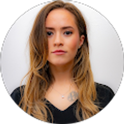 Profile photo of Julie Ford