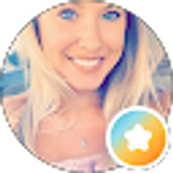 Profile photo of April R.