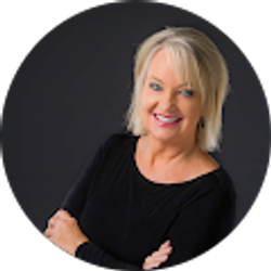 Profile photo of Stephanie Griffis