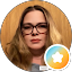 Profile photo of Kate Hanna